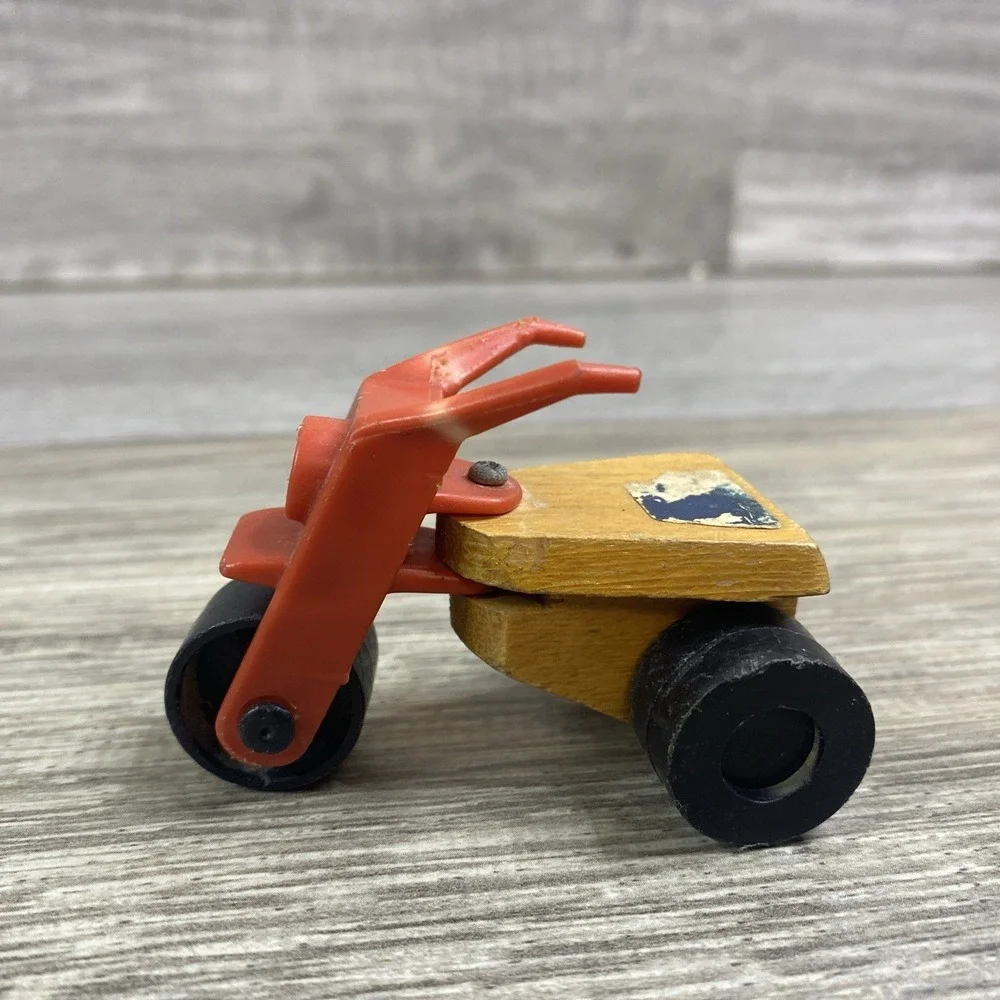 Vtg Mattel Camp Putt Putt Speedway 3 Wheeler 1973 Korea Wood Plastic Cycle‎ Bike